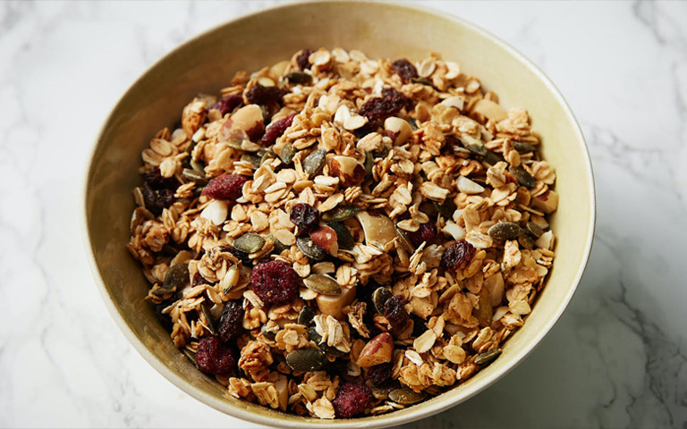 Granola thực phẩm dinh dưỡng dành cho sức khỏe